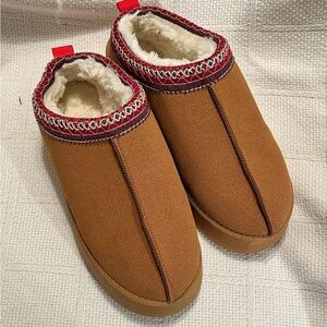Cozy Brown Women's Slippers